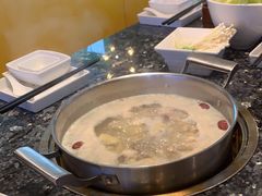-一席地·本地鸡窝·杭帮鸡火锅(萧山银隆百货店)