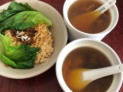 -味为先光明乳鸽(光明总店)