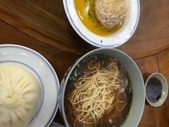 蟹黄狮子头面-静海楼(学田店)