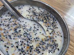 -白翔甜食店