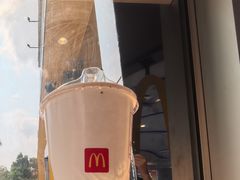 -麦当劳(中二横路店)