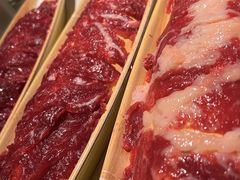 -左庭右院鲜牛肉火锅(金山万达店)