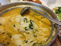 -老广酒楼(樱花店)