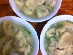 荠菜肉馄饨-潘国仙耳光馄饨(黄家阙路店)