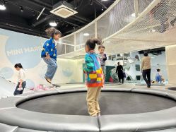 -MINI MARS KIDS CLUB亲子家庭中心(长宁天山店)