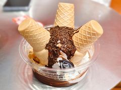 -DQ·蛋糕·冰淇淋(大宁国际商业广场店)