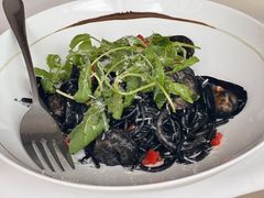 -斯普汇生蚝牛排馆(中骏世界城店)