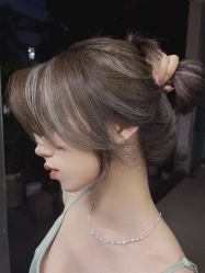 -东秀护肤造型