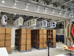 -迪桑特DESCENTE(北京三里屯BLANC店)