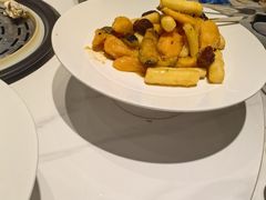 -渔港甄宴·海鲜·地标烟台菜(金沙滩店)