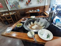 大堂-三里屯土灶炖公鸡地锅鸡(江东店)