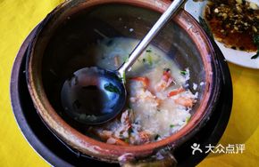 Clam and Shrimp Pot Rice Soup