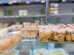 -白玉兰食品(中山公园龙之梦店)