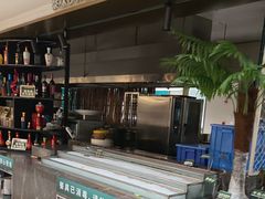 -金马门国际美食百汇(珞喻路店)