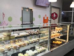 -白玉兰食品(中山公园龙之梦店)