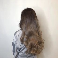 -TOP HAIR SALON