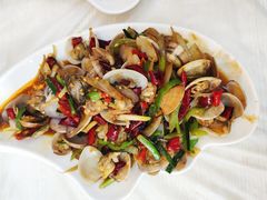 -覃记海鲜美食餐厅