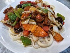 -汗腾格里·风味餐厅(新疆驻京办店)