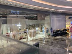 -银泰百货(厦门国贸中心店)