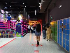 -酷跳蹦床主题公园(万胜广场店)