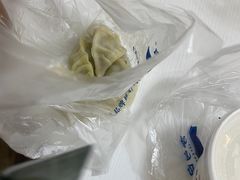 -李与白包子铺(桐梓林店)