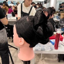 -小乐化妆美甲半永久培训学校