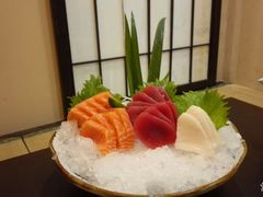 -樱町三味日本料理(城乡世纪广场店)