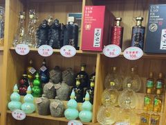 -屯老二农家铁锅炖·行业领军者(梅江店)