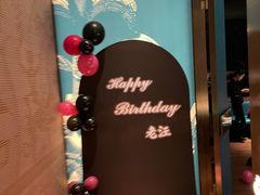 -凤凰湘语·平价海鲜餐厅(浦东旗舰店)