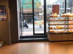面包甜点陈列柜-85度C(上海茶陵北路店)