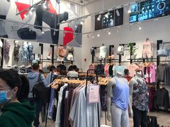 -lululemon(比斯特购物村店)