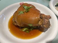 风味肘子-添福来墨鱼饺子 · 海鲜东北菜(泡崖店)