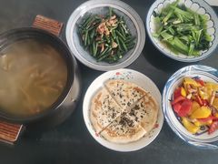 -葱妈母婴医护月嫂中心(浦东店)