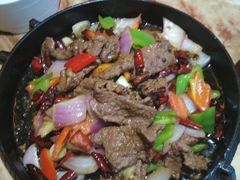 铁锅牛肉-外婆味道·云南经典家常菜(北站店)