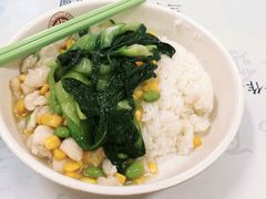 三色鱼丁饭-北京大学-学五食堂