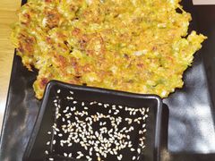 泡菜饼-肉甲韩国木炭烤肉(新壹街1店)