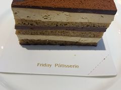 -Fridi Patisserie Cafe