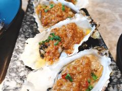 蒜蓉烤生蚝-沪小胖小龙虾(淮海中路旗舰店)