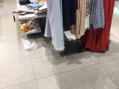 -ZARA(凯德乐峰广场店)