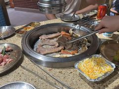 -姜胖胖韩式自助烤肉(光明万达店)