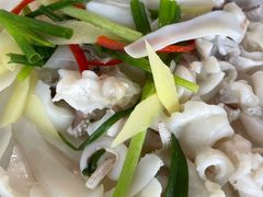 白灼墨鱼-蓝湾碧波·老字号·疍家非遗海上餐厅