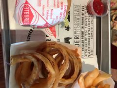 -FATBURGER 特富客汉堡(外交公寓店)