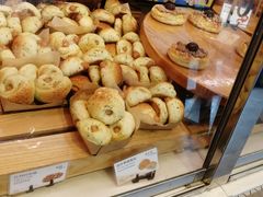 迷你香肠面包-巴黎贝甜(印象城店)