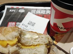 -肯德基(东安路站店)