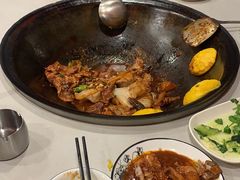 -小火炕铁锅炖鱼