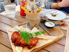 -Mark&Mars Restaurant