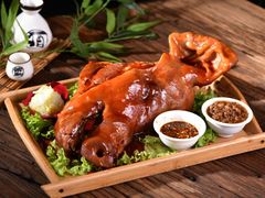 扒猪脸-老六杀猪菜(进乡街店)