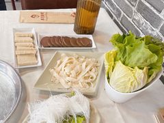 -羊家胡同·龙虾烧烤火锅(龙汇路店)
