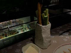 笔筒色拉-穹六人间 people 6(岳阳路店)