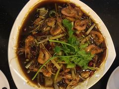 -休记光头香辣蟹干锅店(衣冠庙店)